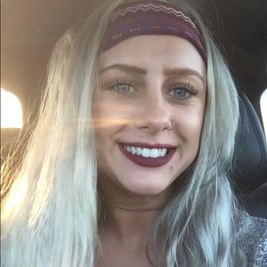 Meet your Posher, Nikki